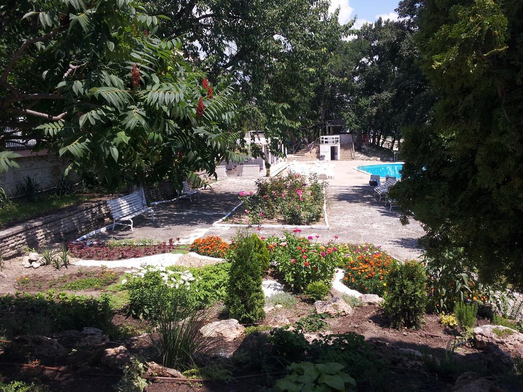 Hotel Zarya โกลเดน แซนส์ ภายนอก รูปภาพ