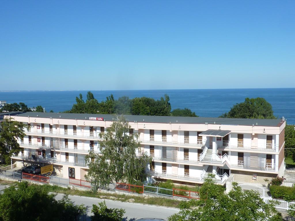 Hotel Zarya โกลเดน แซนส์ ภายนอก รูปภาพ