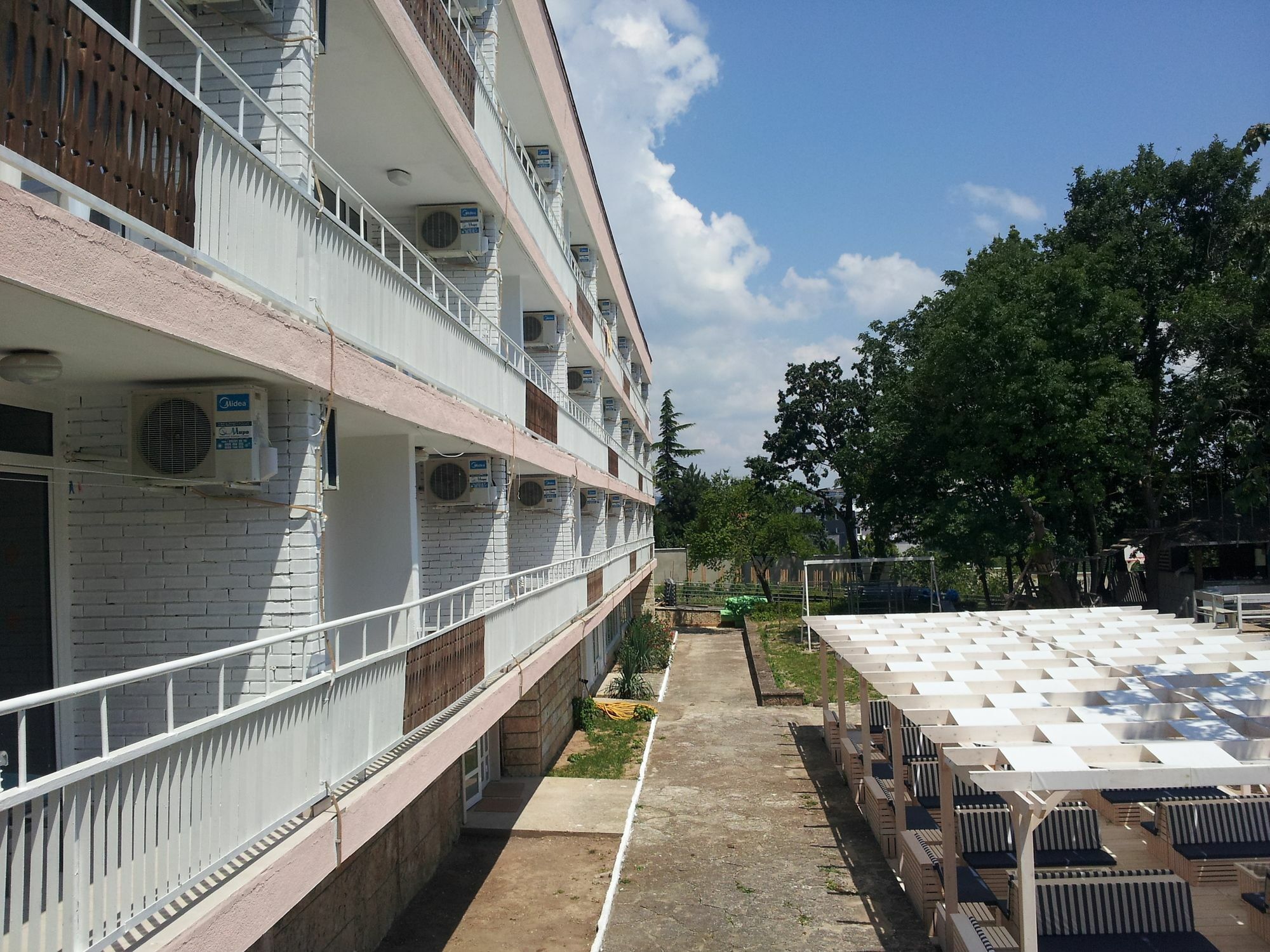 Hotel Zarya โกลเดน แซนส์ ภายนอก รูปภาพ